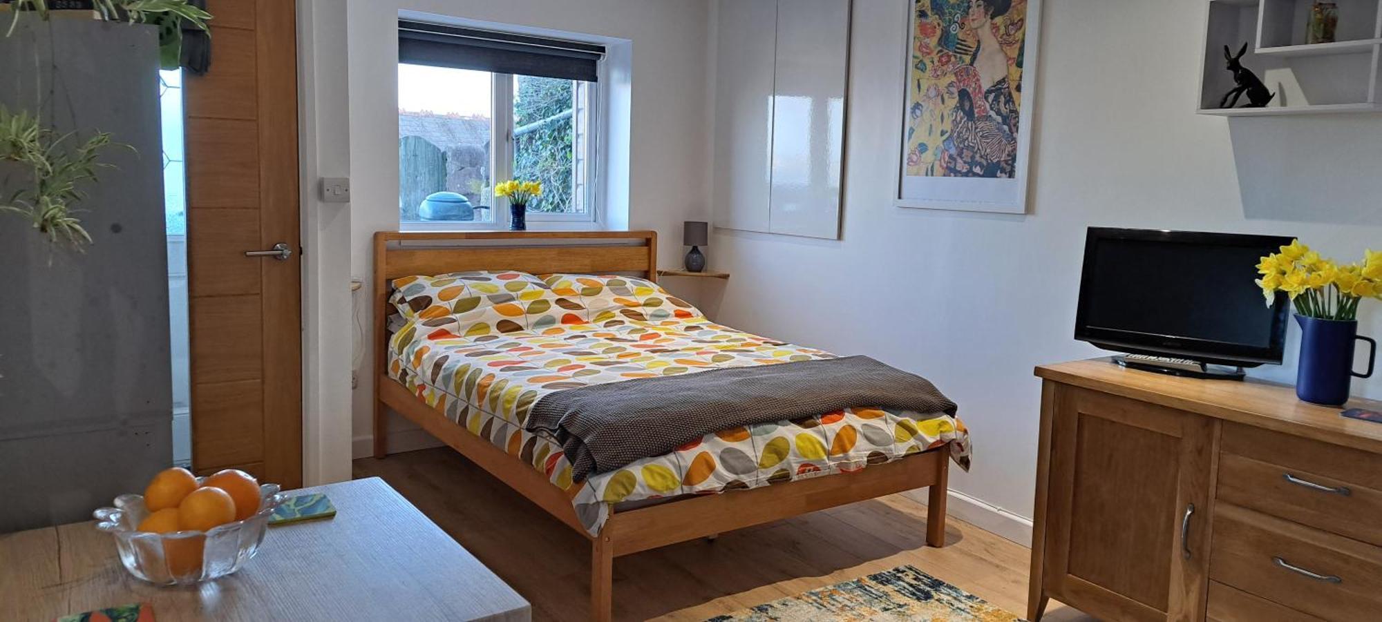Modern Studio Apartment With Outstanding Views, Sleeps 2 Ньюлин Екстер'єр фото